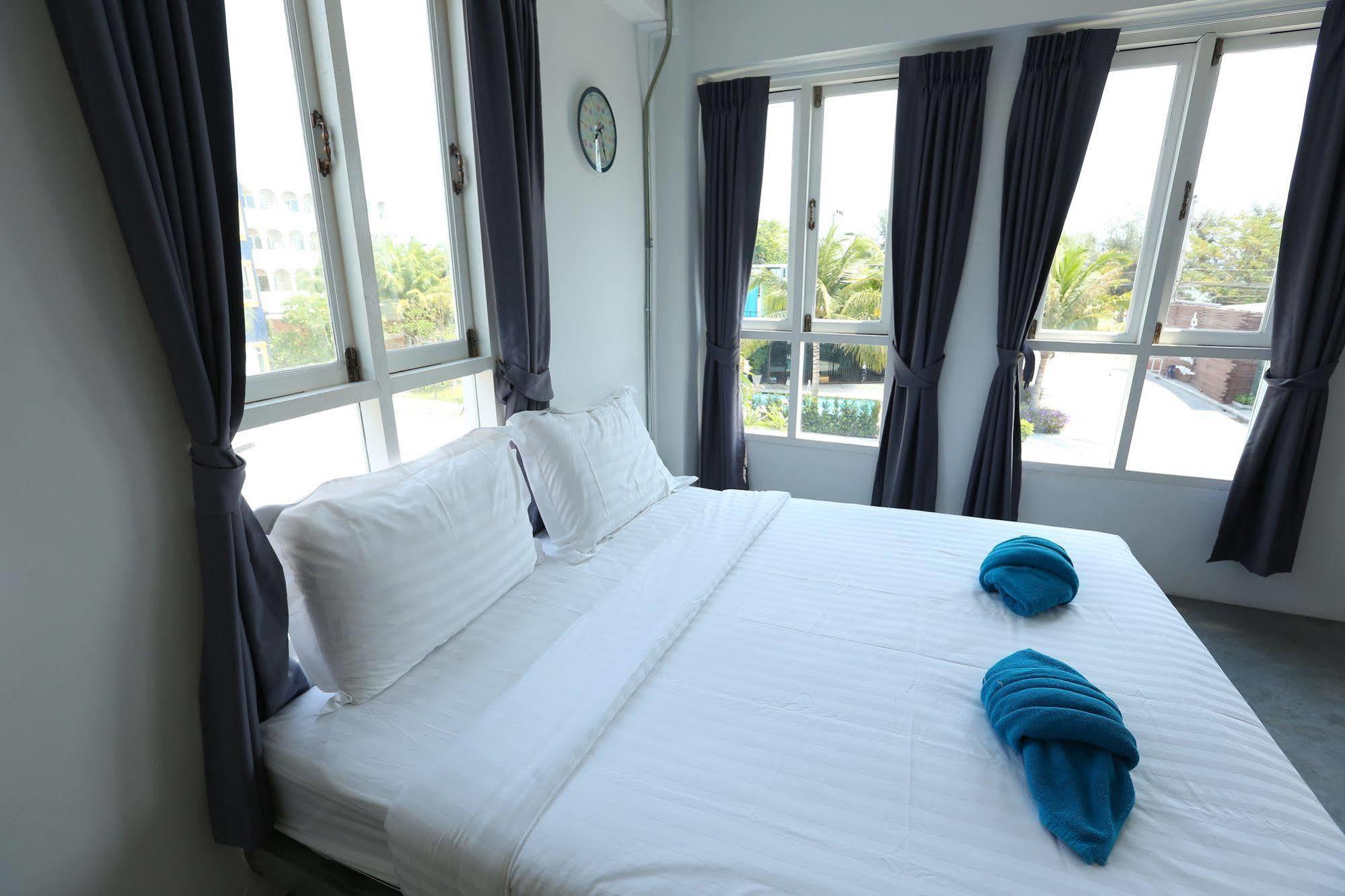 Chaamaran Boutique Hotel Cha-Am Extérieur photo